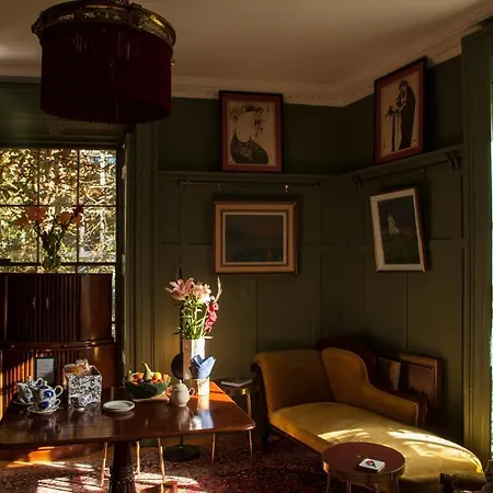 The Historical Harcourt Guest house