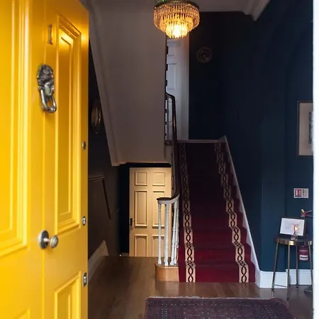 The Historical Harcourt